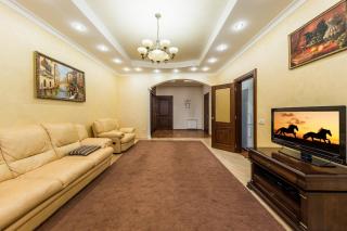 Apartment in the city center - Kyiv - 1