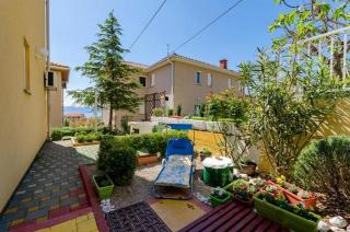 Apartments with a parking space Novi Vinodolski - 12790 - 4