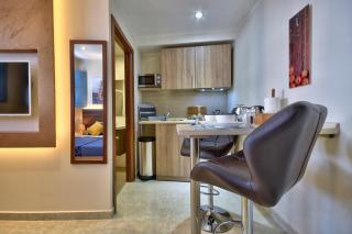 Central Suites St. Julian's - St Julian's - 3