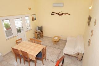 Apartments by the sea Postira, Brac - 5672 - 3