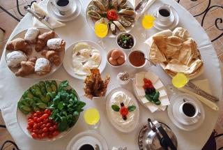 Quartier Suisse Hotel - Brummana - 7