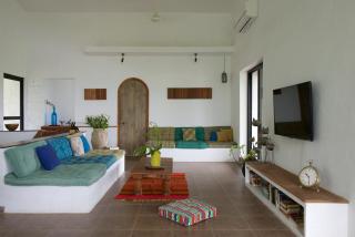 Bungalow 89 by StayVista - A hill-view villa adorned with eclectic interiors for a truly unique & captivating stay - Lonavala - 1
