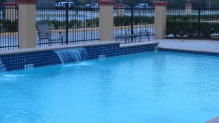 Best Western Plus North Houston Inn & Suites - 7
