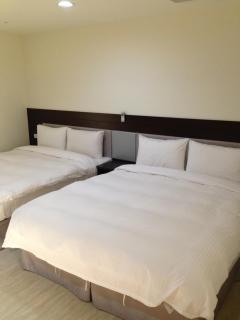 Big Bear Hotel - Kaohsiung - 9