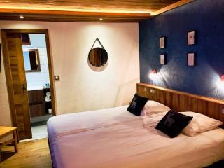 Hotel Alpina - Morzine - 3