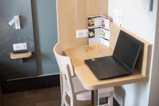 B&B HOTEL CHARTRES Oceane - Chartres - 3