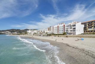 Apartment over torrecilla beach promenade - Nerja - 9