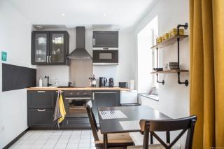 Place du Palais 3° - 4