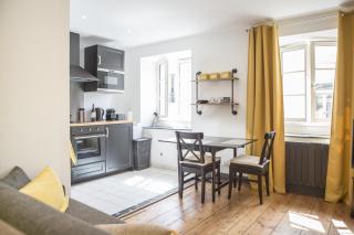 Place du Palais 3° - 0