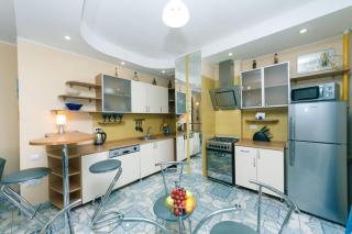 Apartment Pushkinskaya - Kiev - 3