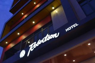 Robertson Hotel - Naga - 0