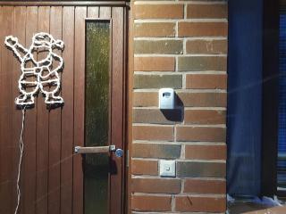 Arctic Red House - 9