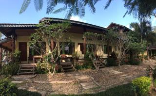 บ้านไม้คนเมือง Baan Mai Kon Muang Pai Resort - 8