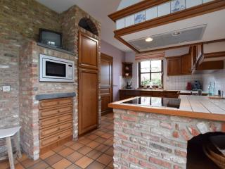 Holiday Home in Noville with Terrace - Luzery - 7
