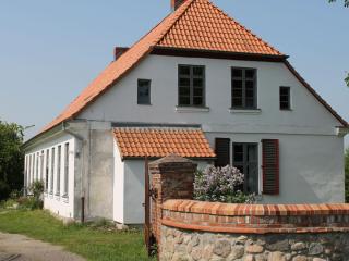 Charmante Wohnung mit Terrasse in Steffenshagen - 0