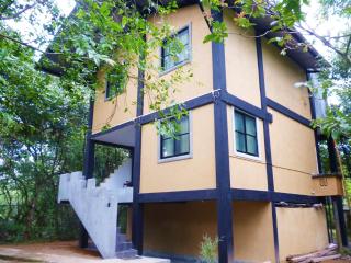 Ambalama Leisure Lounge - 2