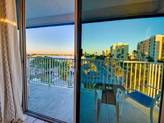 Bayside Condos 29 City and bay views 659 - 7