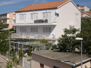 Apartment Marin - Primošten - 0