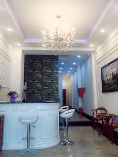 Queen Hotel - Quy Nhon - 2