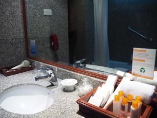 Charoen Thani Hotel, Khon Kaen - 6