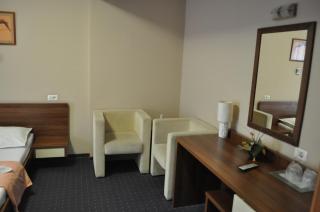 Euro House Hotel - 3