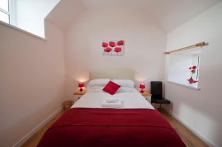 Lady Macbeths Rest - Banchory - 4