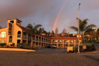 Travelers Inn - Castro Valley - 5