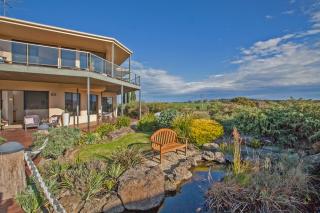 Hilltop Apartments Phillip Island - 0