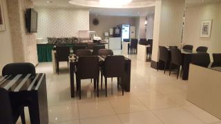 Changwon Olympic Hotel - Changwon - 8