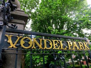 Dutch Design Hotel Vondelpark - 4