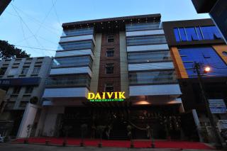 Hotel Dr Rajkumar International - Bangalore - 4