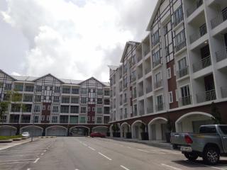Golden Hill 3 Room Apt @ Night Market - 1