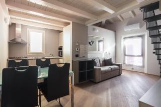 Sant'Orsola Suites Apartments - Bologna - 7