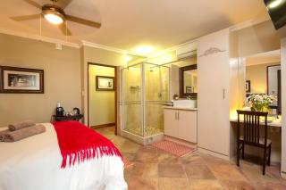 Leopardsong Manor - Centurion - 7