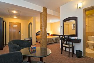 Hotel Ambient - Brasov - 2