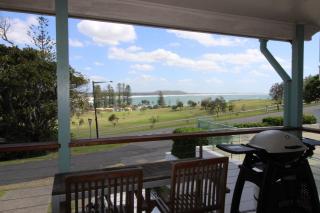 Oceanview, 6 Stewart Street - Crescent Head - 0