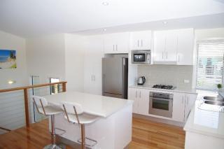 Beach Club 2, 5 Gowing Street - 5