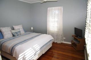 Awesome View, 4 View Street - Crescent Head - 2