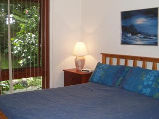 Rocky Beach Cottage 26 Pacific Drive - Port Macquarie - 4