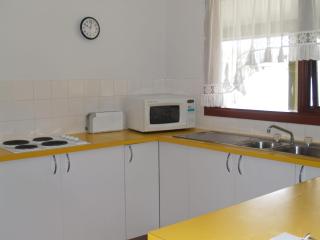 Rocky Beach Cottage 26 Pacific Drive - Port Macquarie - 5