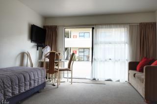 Marksman Motor Inn - 1