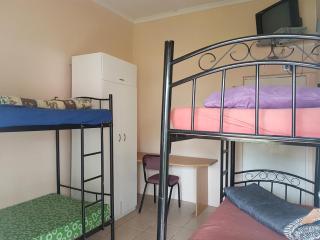 Stone Crescent Hotel - Grahamstown - 2