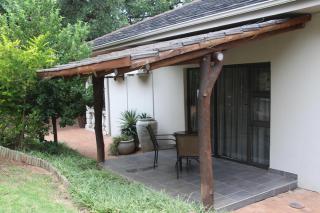 Bush Lovers Lodge - 9