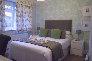 The Cambridge Guest House by Tas - 5