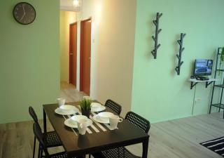 Seaview Holiday Apartment 3 - WiFi & Netflix - 1