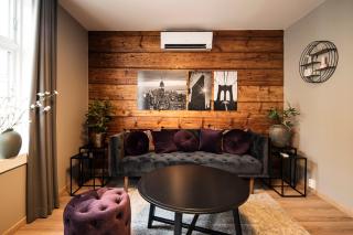 Home Again Apartments Nygata 1 - 2