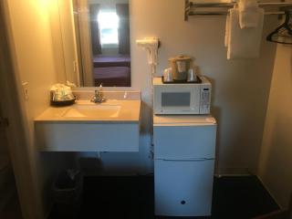 Villager Motel & Glen Manor Estate - Watkins Glen - 1