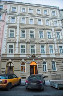 Gregory House - Prague - 7