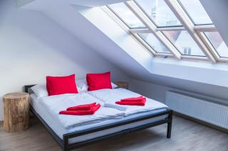 Gregory House - Prague - 9