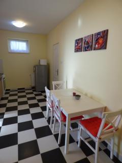 Yellow Apartment - Debrecen - 4